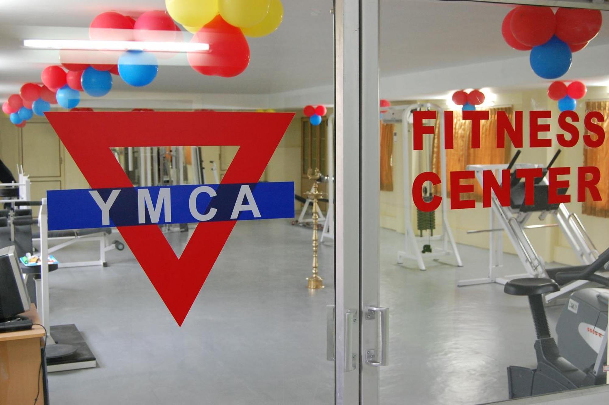 מלון סאלם Ymca Program Centre מראה חיצוני תמונה